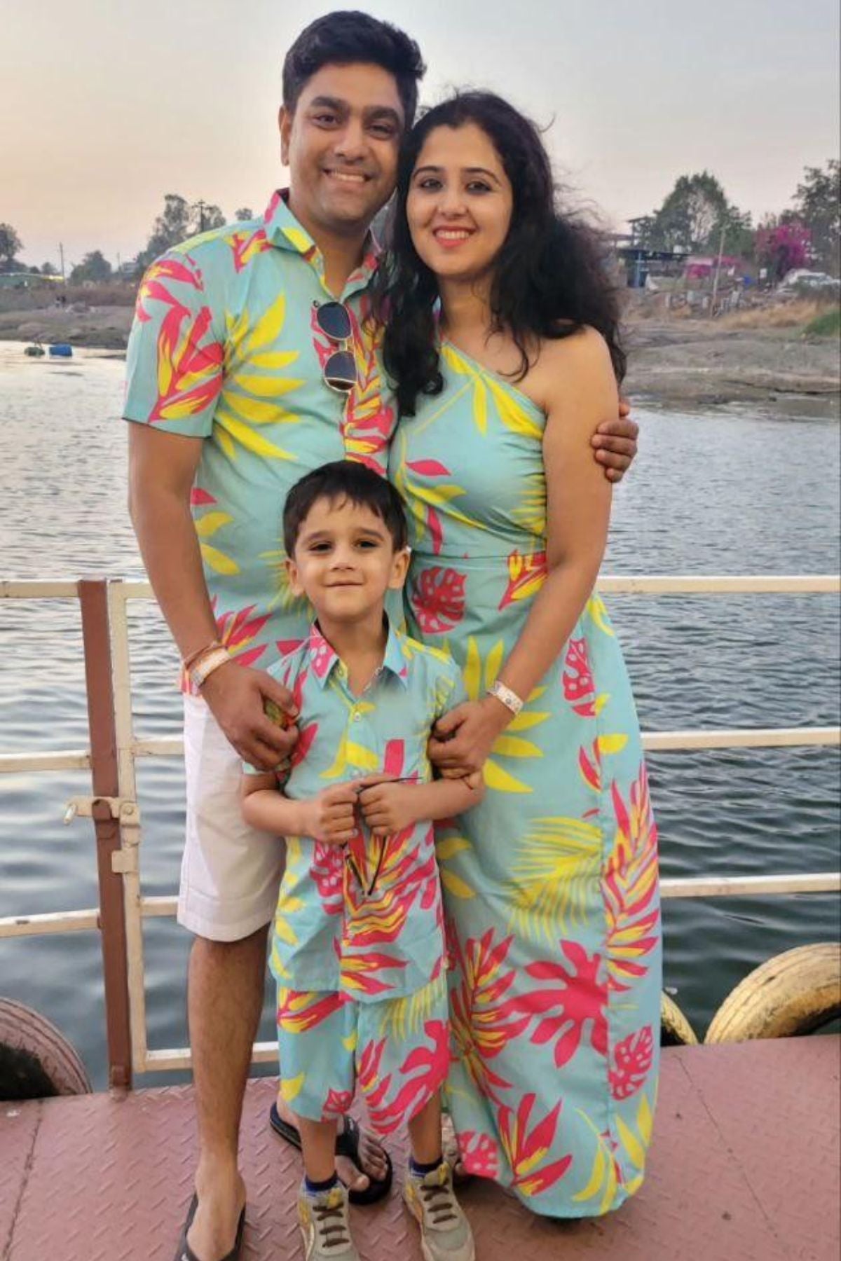 NEON PALM CINCO FAMILY SET