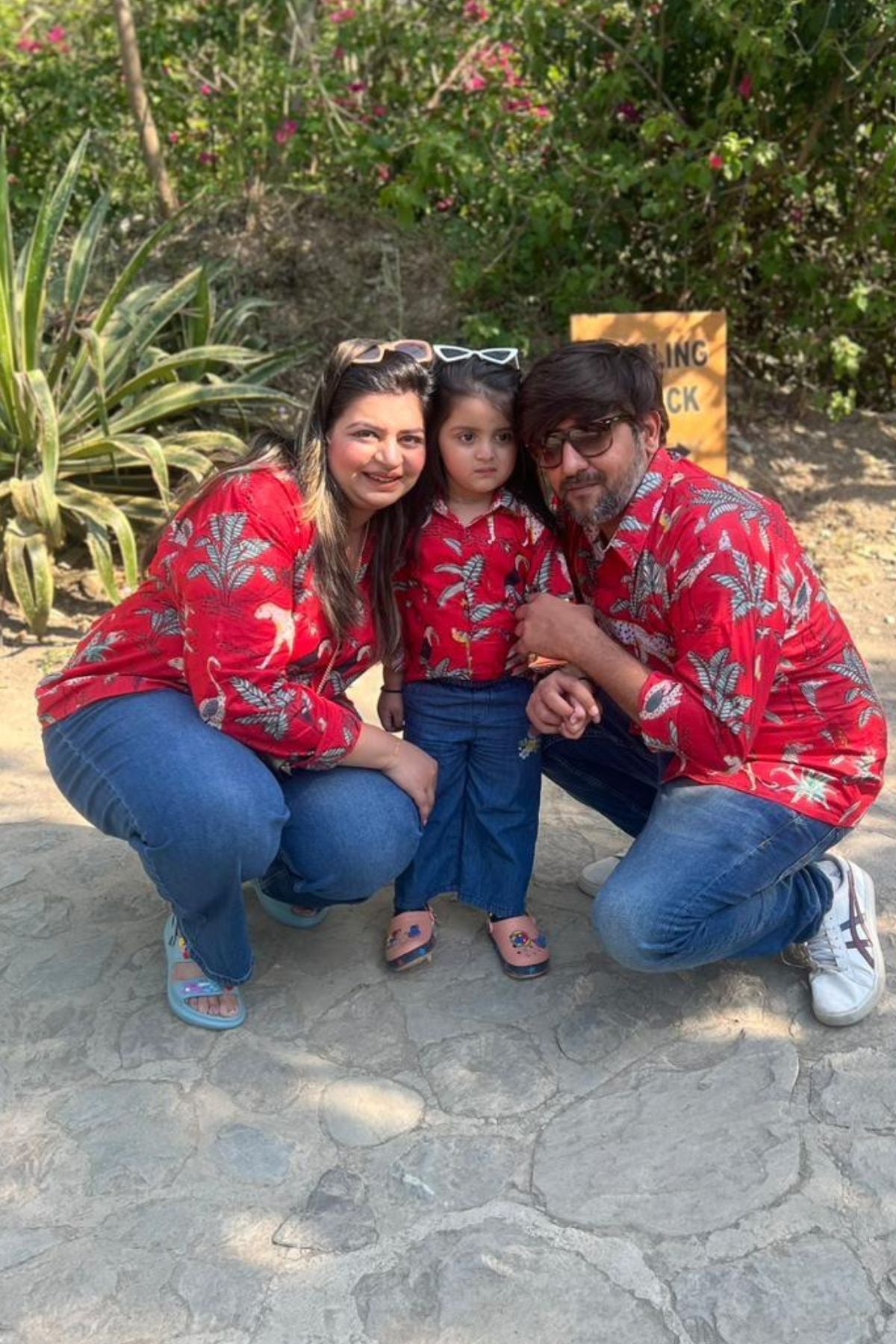 SCARLET SAVANNAH FAMILY SET