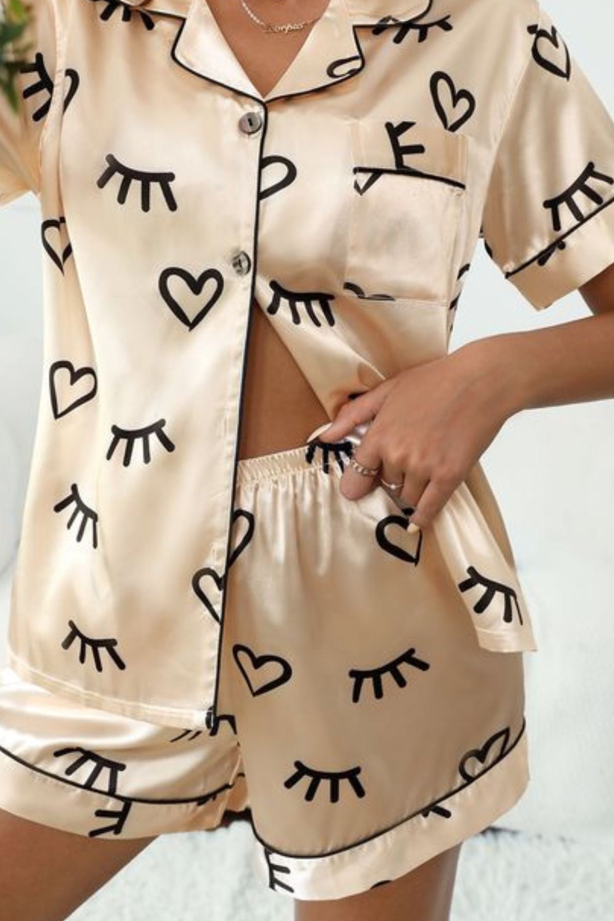 BEIGE BEAUTY WOMEN NIGHTSUIT