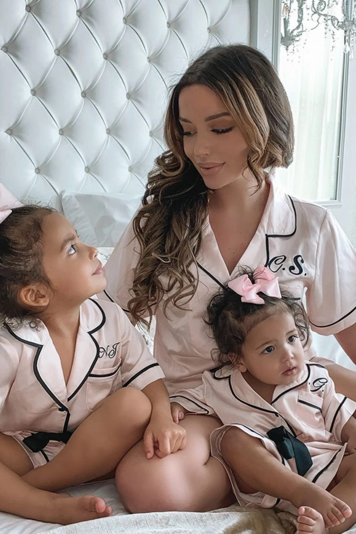 ROSEY GLAMOUR WOMEN NIGHTSUITS SET