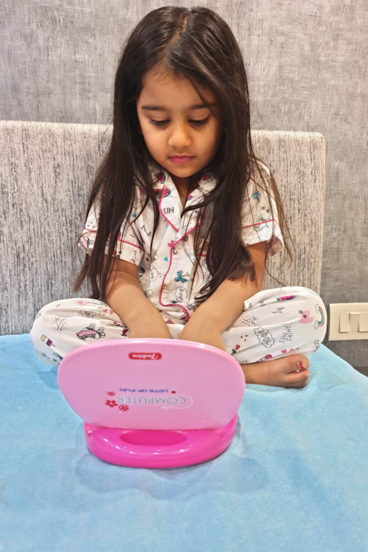 LOVELY KIDS NIGHTSUITS SET