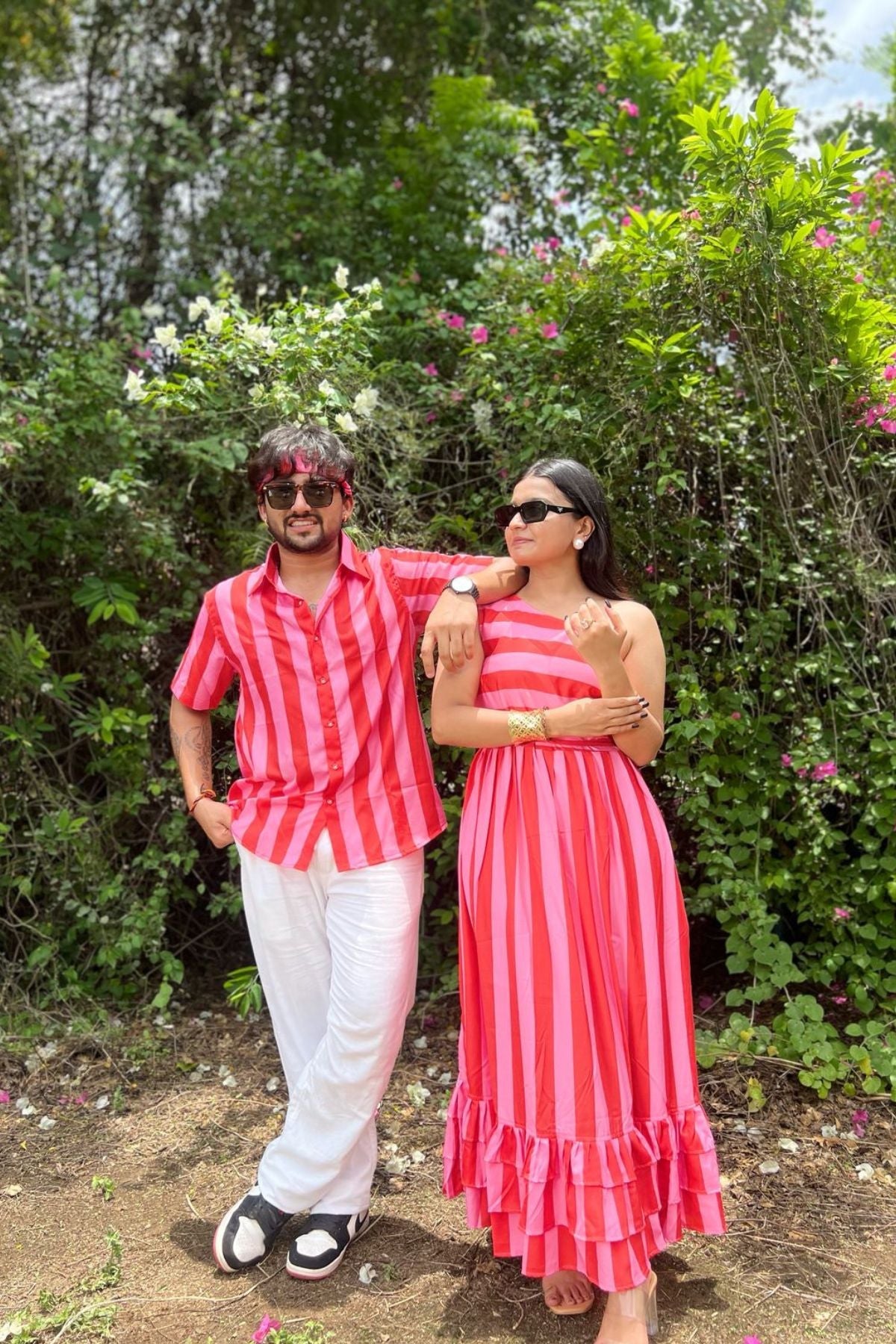 PARELLEL HEARTS COUPLE SET