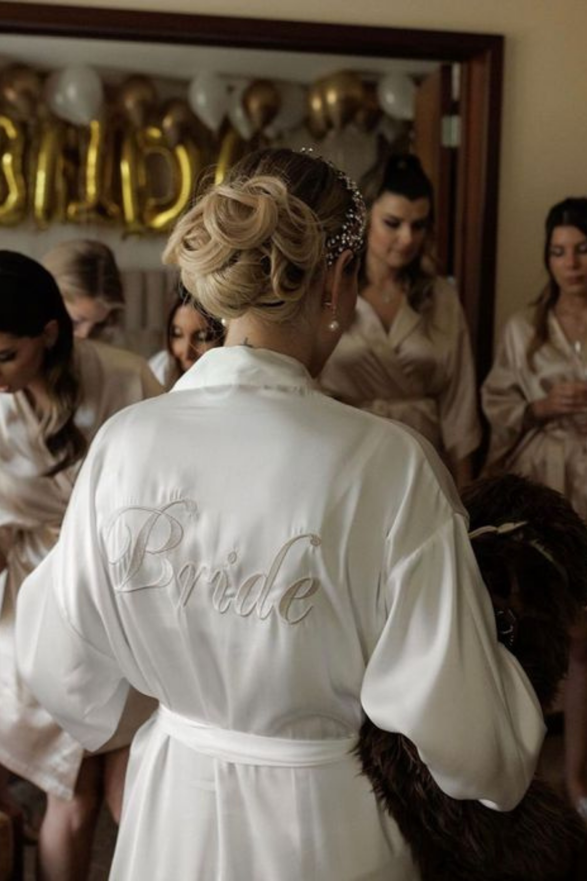 WHITE WINE BRIDAL ROBE