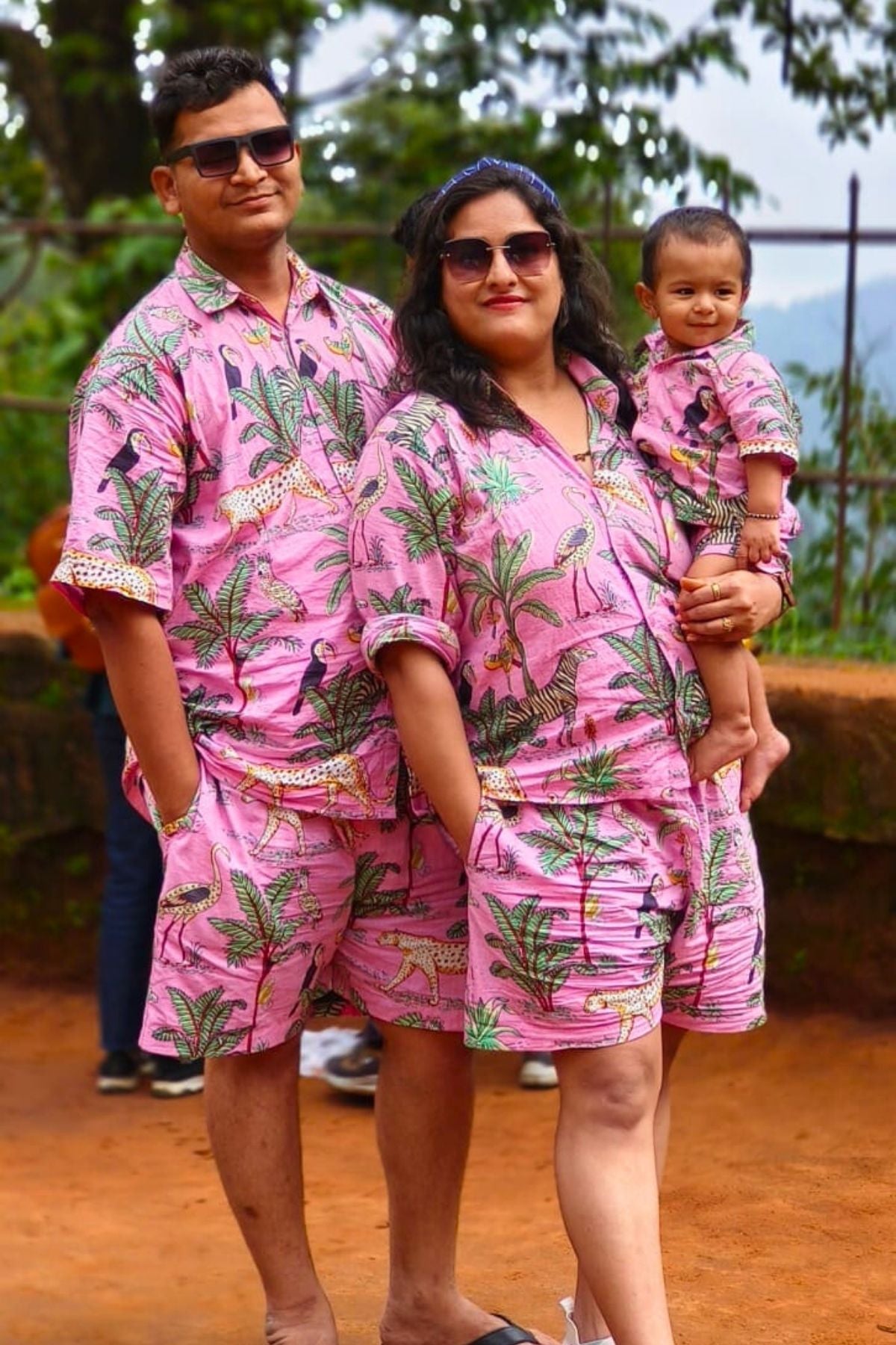 BLUSH SAVANNAH FAMILY SET