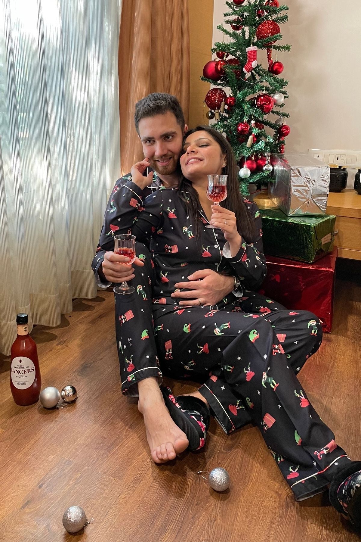 HOLLY JOLLY  FAMILY NIGHTSUITS SET