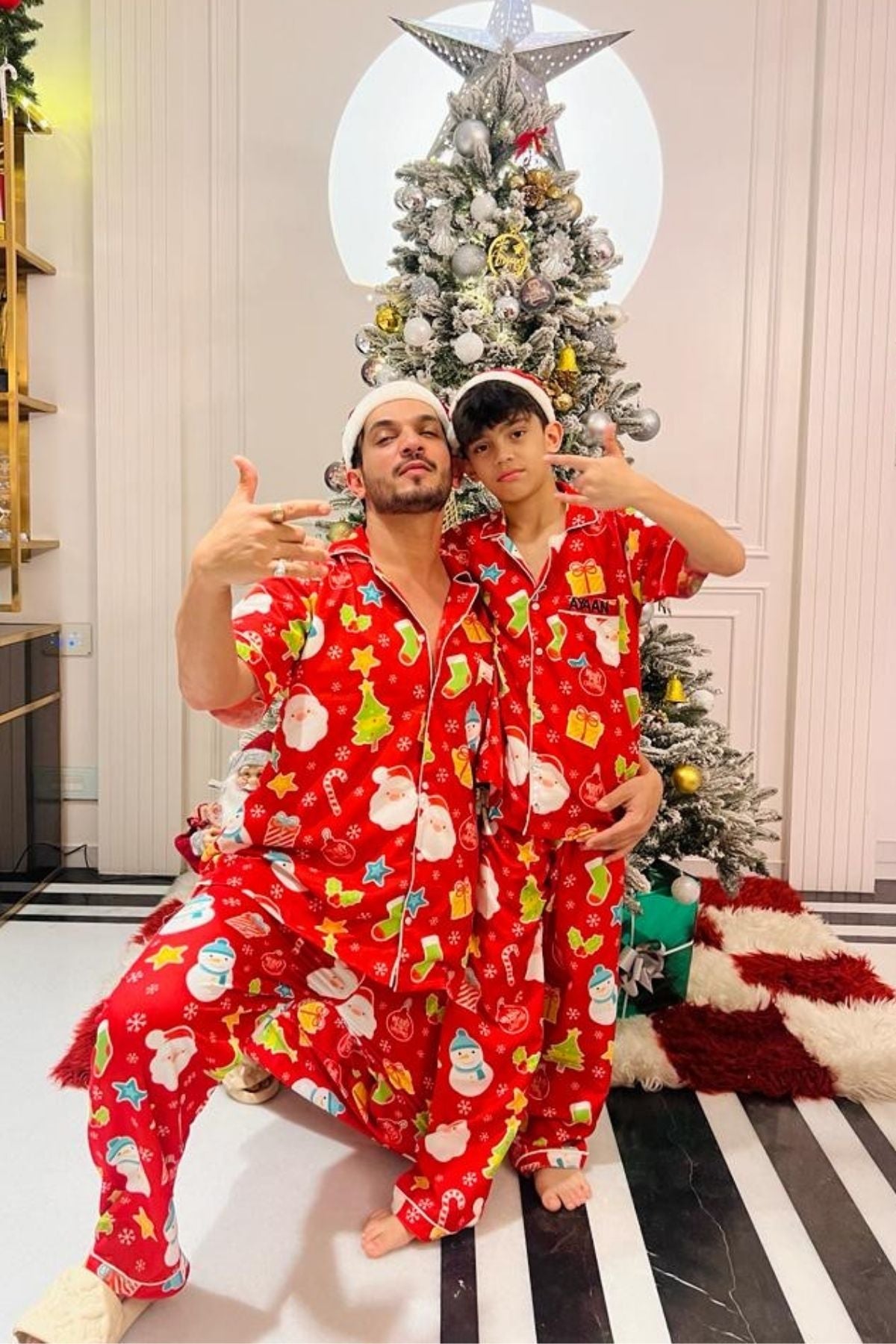 SNOWY SNUGGLES GIRL NIGHTSUITS SET