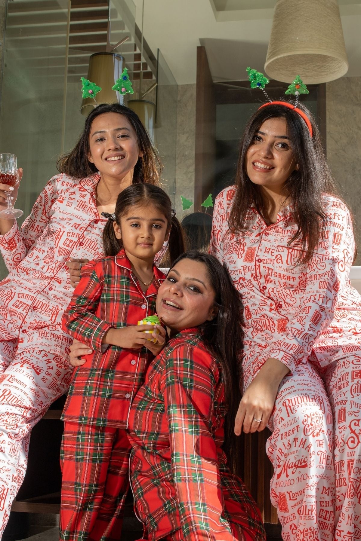WINTER WONDERLAND FAMILY NIGHTSUITS SET