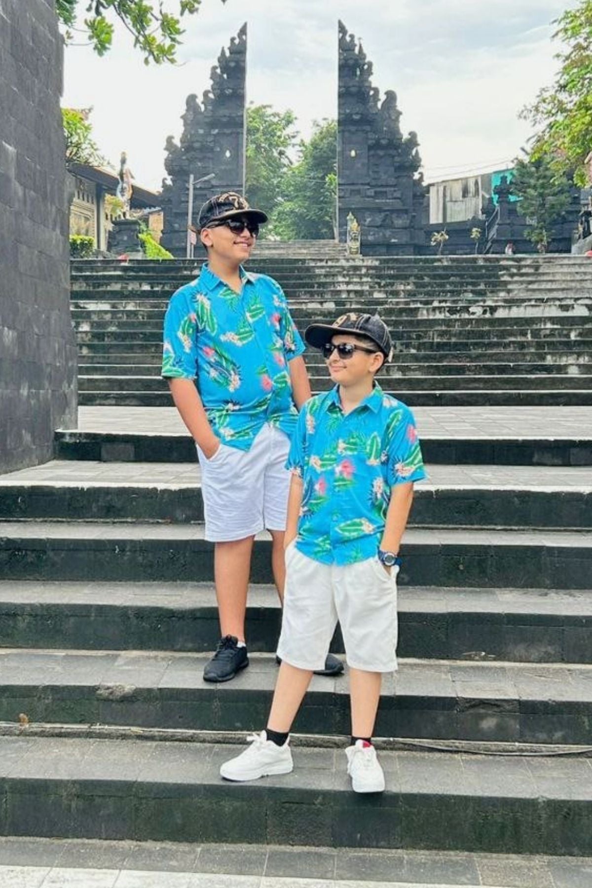 MIRABEL COVE FAMILY SET