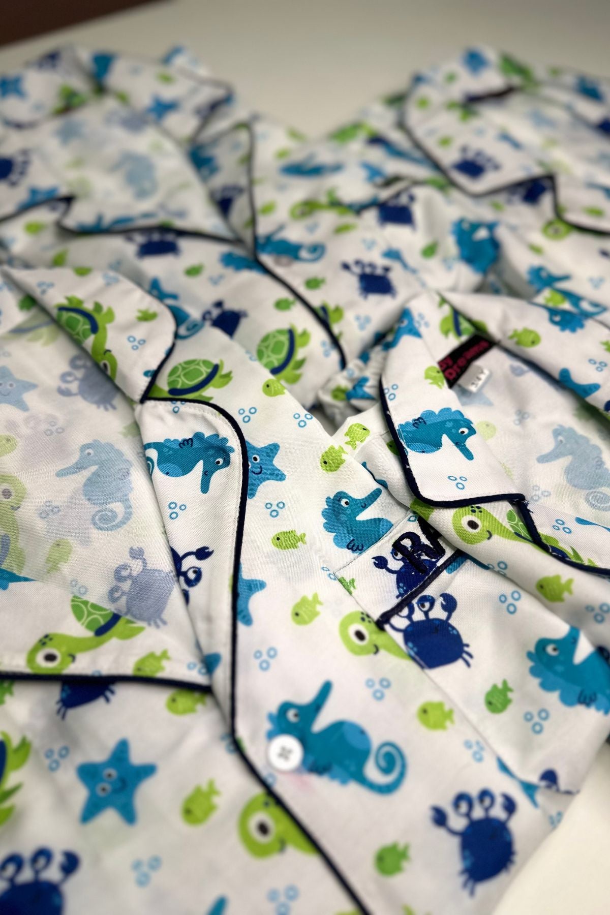 CRABTASTIC MEN NIGHTSUITS SET