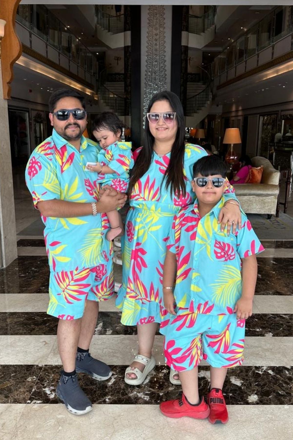 NEON PALM FAMILY SET