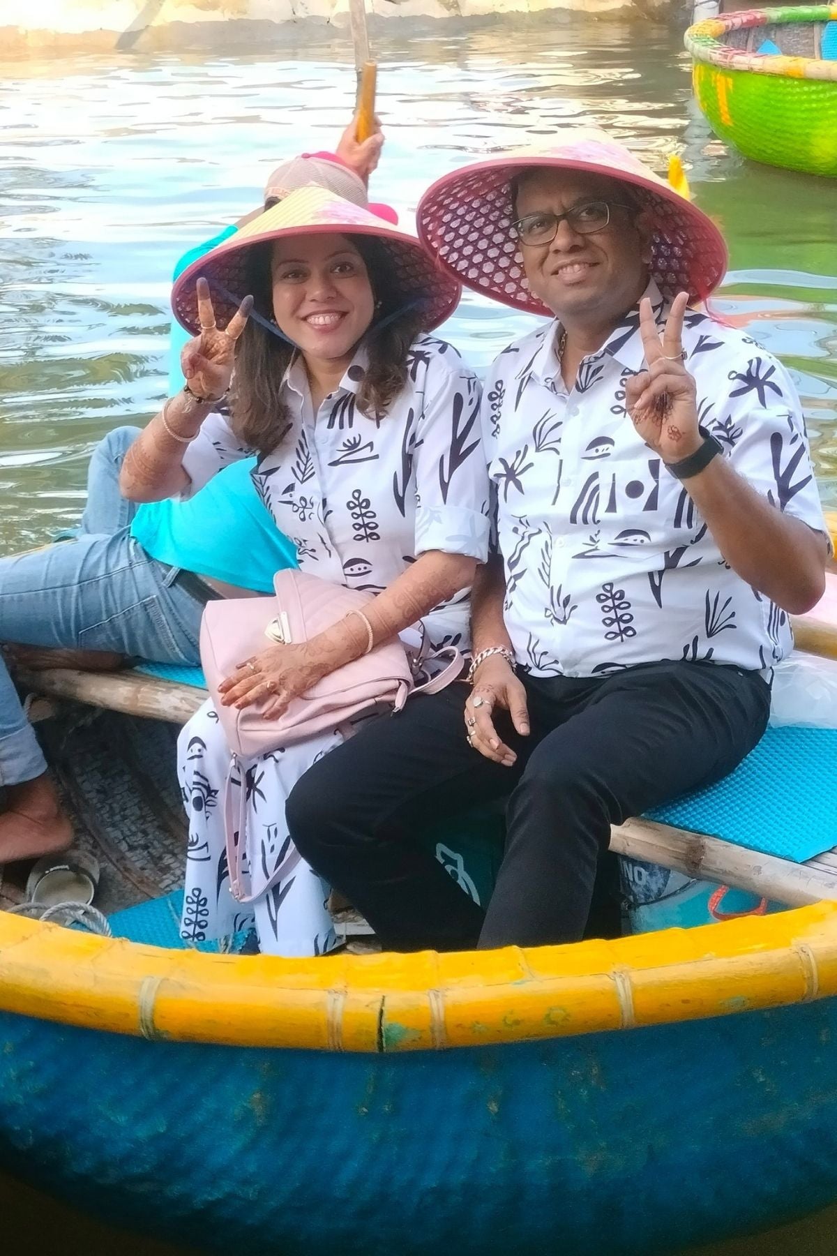 VOYAGE VIBE COUPLE SET