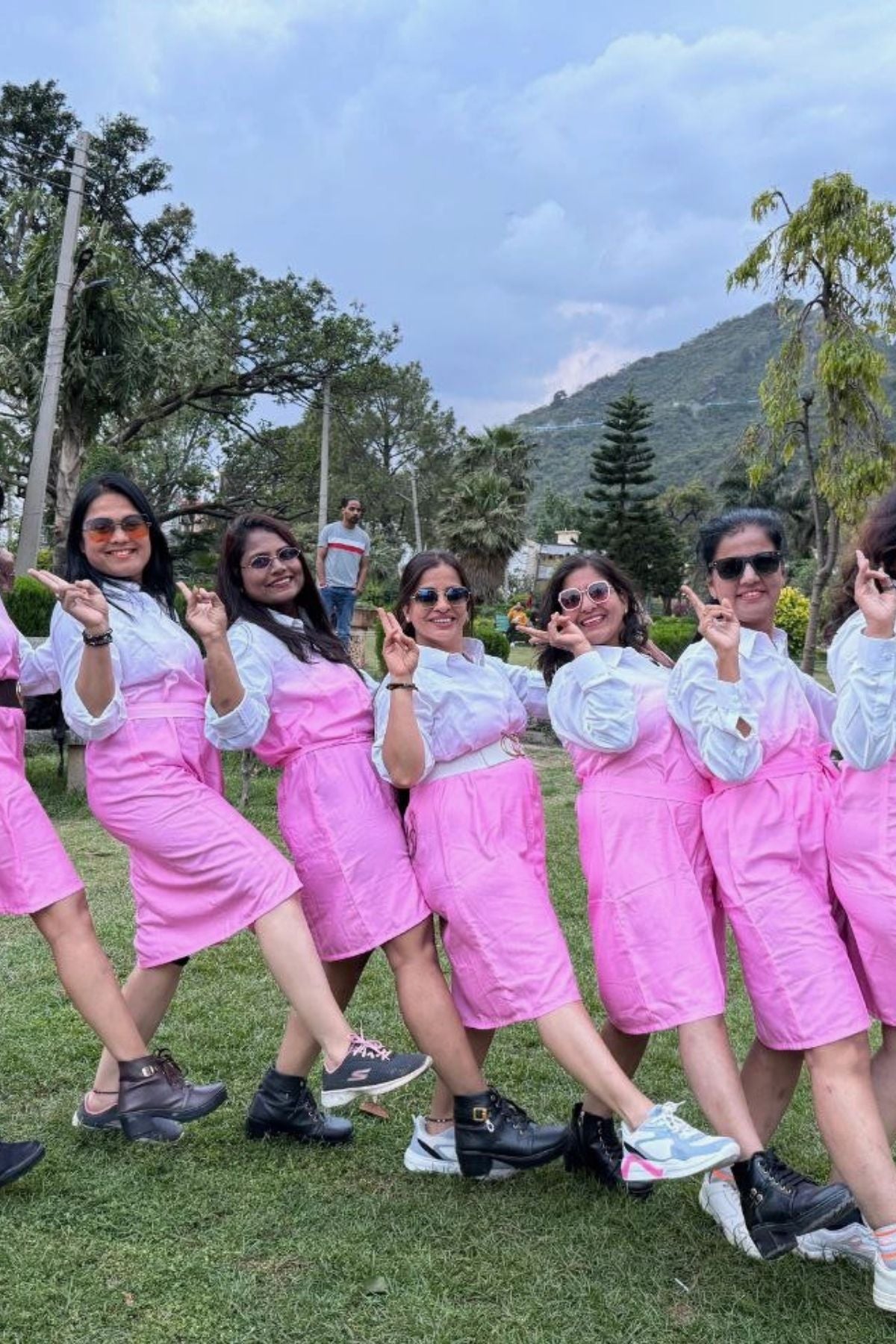 DYE-NAMITE COUPLE SET