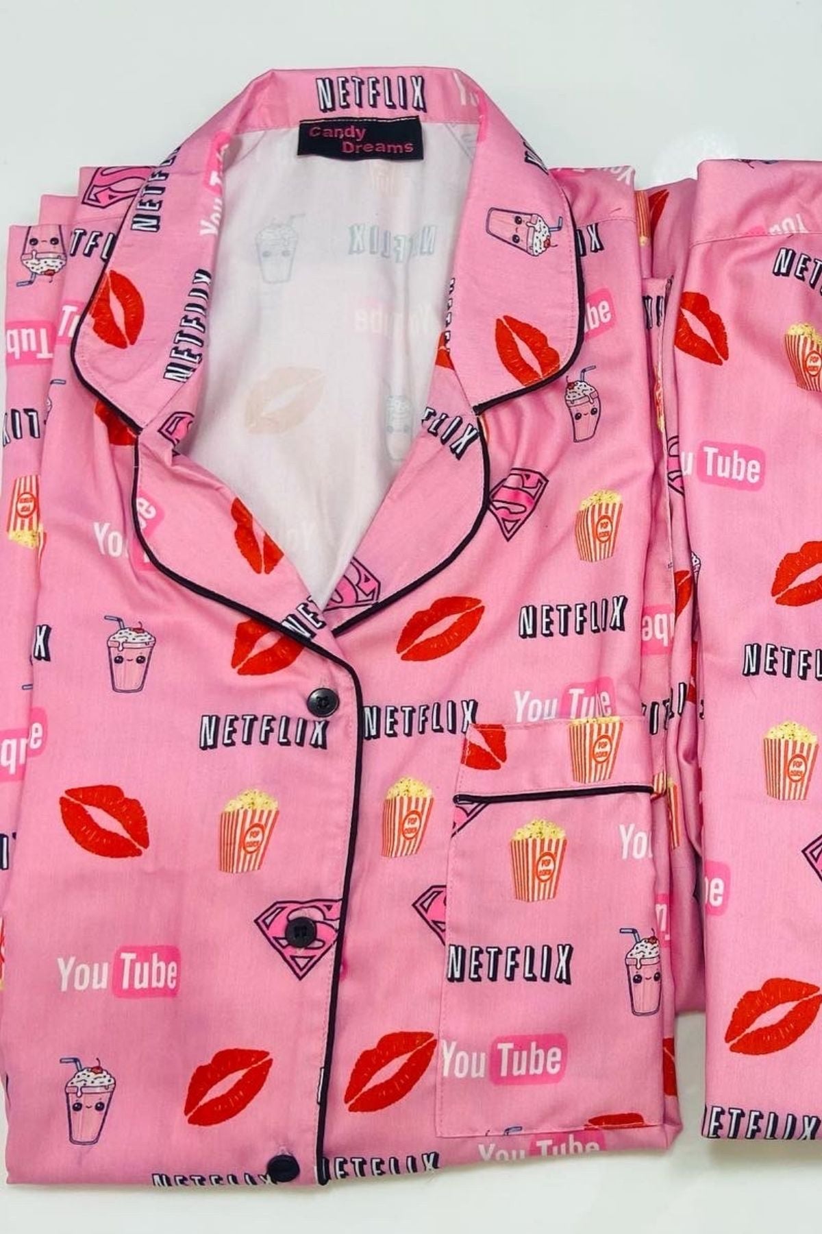 NETFLIX DREAMY PINK MEN NIGHTSUITS SET
