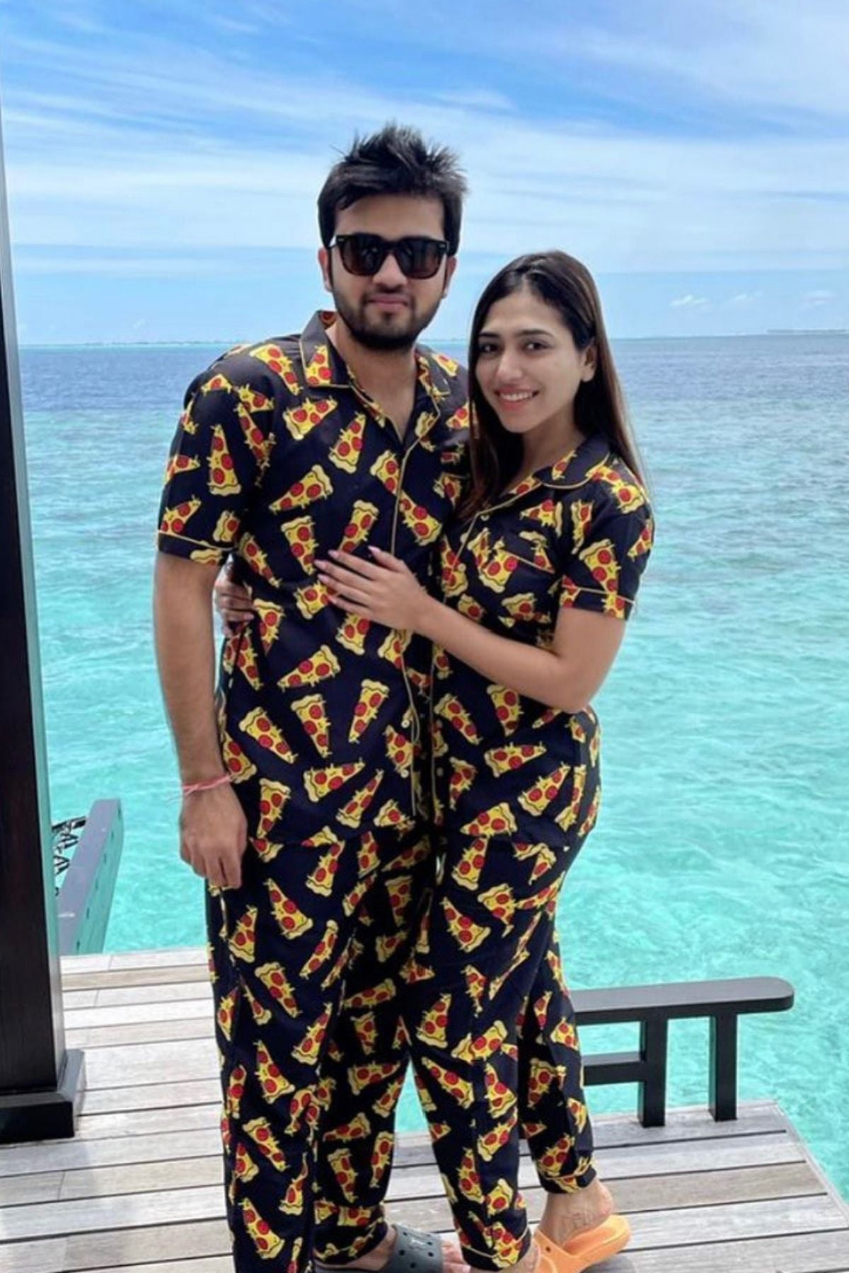 PIZZA DELIGHT MEN  NIGHTSUITS SET